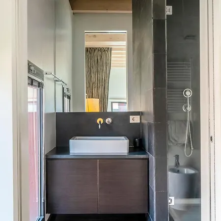 Red Lofty Milano- Loft Moderno Comodo Per Ippodromo, San Siro, Fiere E Politecnico, Parking