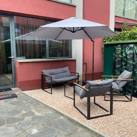 Red Lofty Milano- Loft Moderno Comodo Per Ippodromo, San Siro, Fiere E Politecnico, Parking